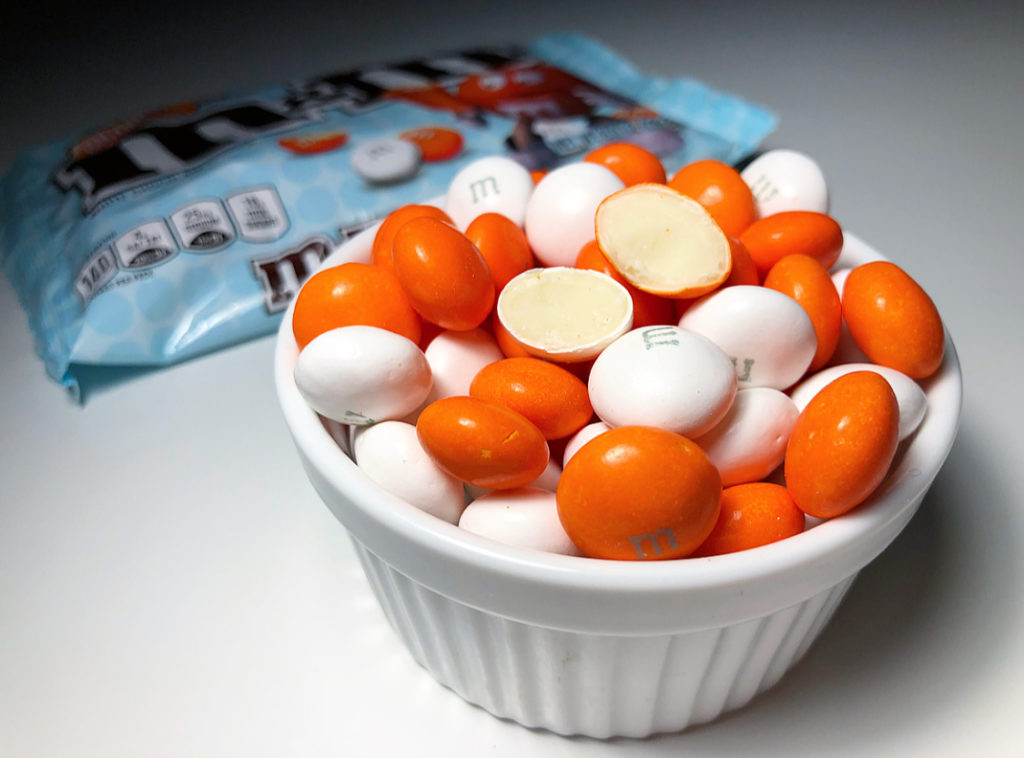 QUICK REVIEW: Orange Vanilla Cream M&M's - The Impulsive Buy