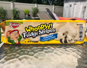 Whoopsy! Fudge Stripes Cookies & Creme