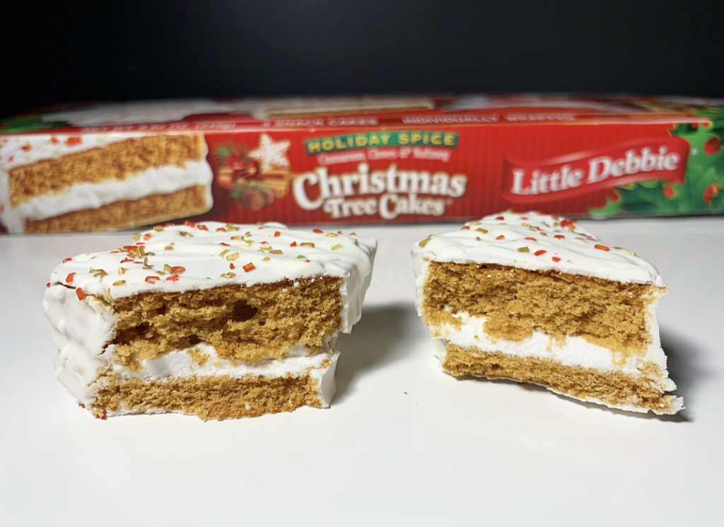 review-little-debbie-holiday-spice-christmas-tree-cakes-junk-banter