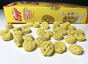 Kellogg's Eggo Waffle Cereal (Maple Flavored Homestyle)