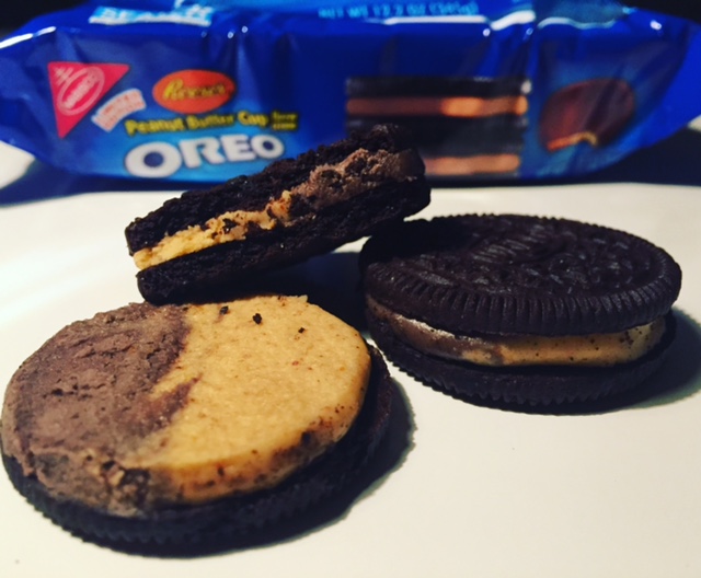 REVIEW: Nabisco Reese's Peanut Butter Cup Oreos - Junk Banter