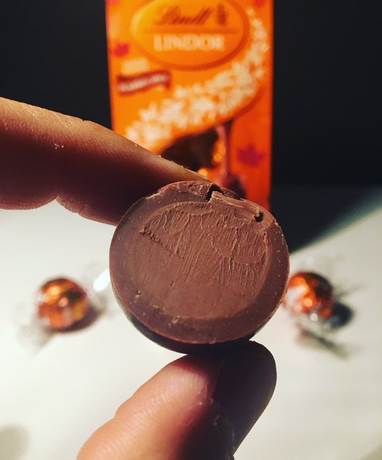 Review Lindt Lindor Pumpkin Spice Truffles Junk Banter 9310