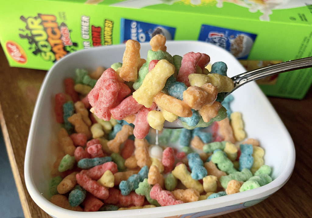 REVIEW: Sour Patch Kids Cereal (Excuse me?) - Junk Banter