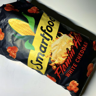 Smartfood Flamin' Hot White Cheddar Popcorn