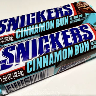 Snickers Cinnamon Bun