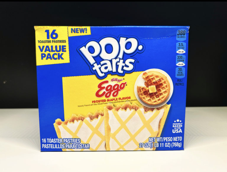 REVIEW: Kellogg's Eggo Frosted Maple Pop Tarts - Junk Banter